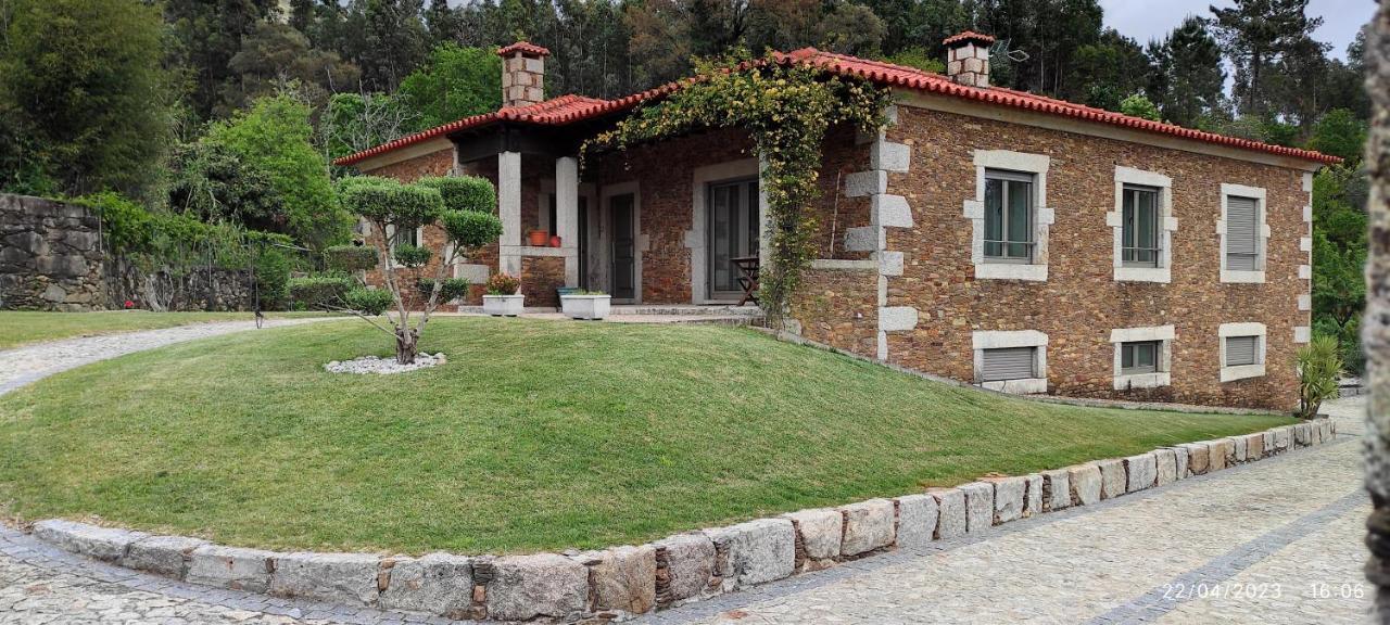 Villa Charme Da Montanha à Montaria Extérieur photo