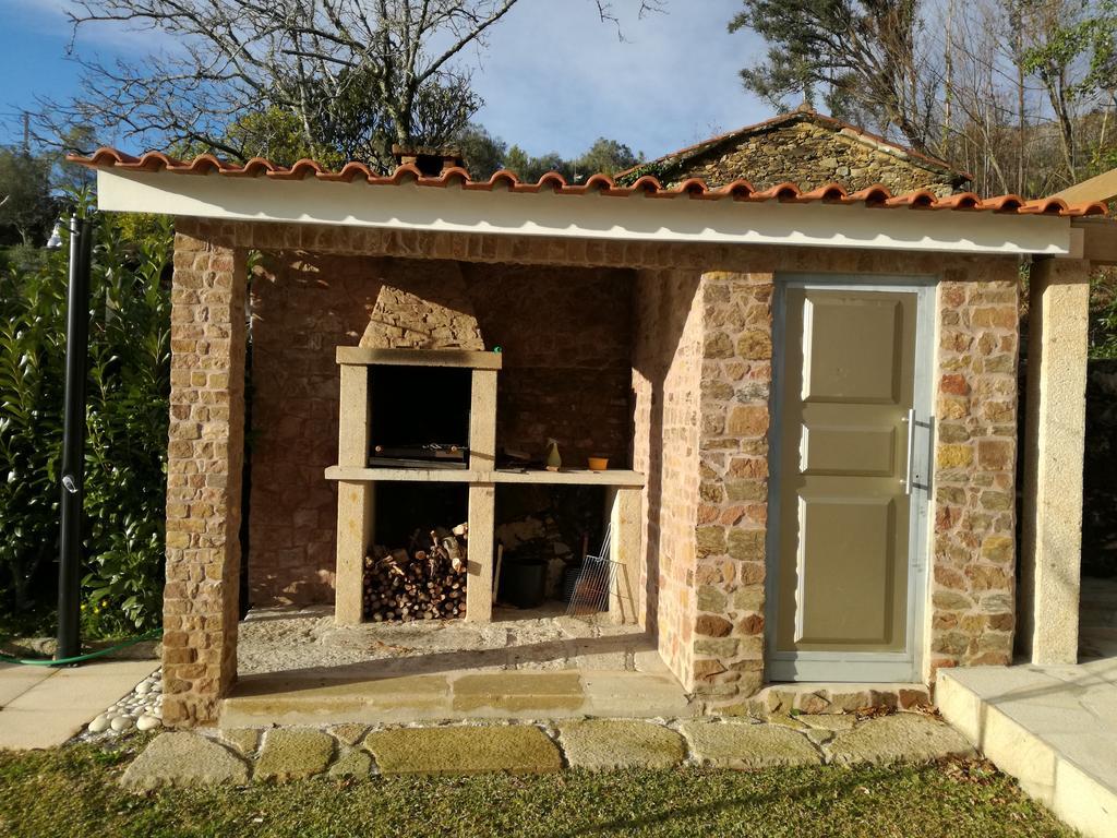 Villa Charme Da Montanha à Montaria Extérieur photo