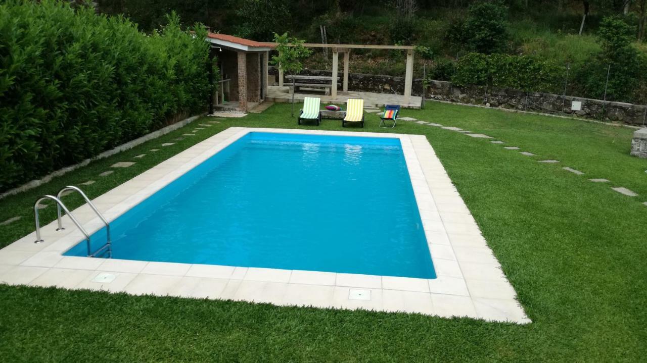 Villa Charme Da Montanha à Montaria Extérieur photo