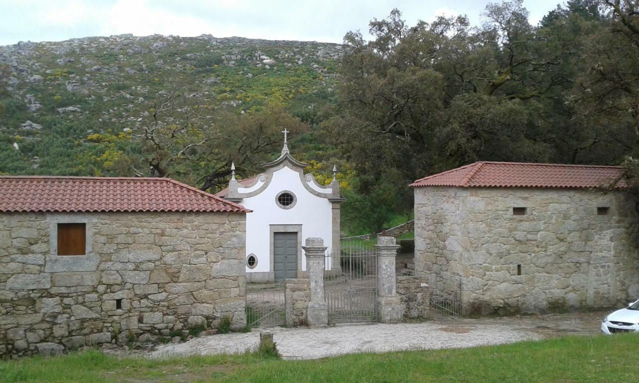 Villa Charme Da Montanha à Montaria Extérieur photo
